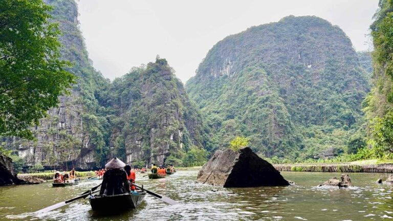 Tam Cốc - Bích Động, Tràng An - Hành Hương Đức Mẹ Việt Nam 2026 Alpha Travel USA