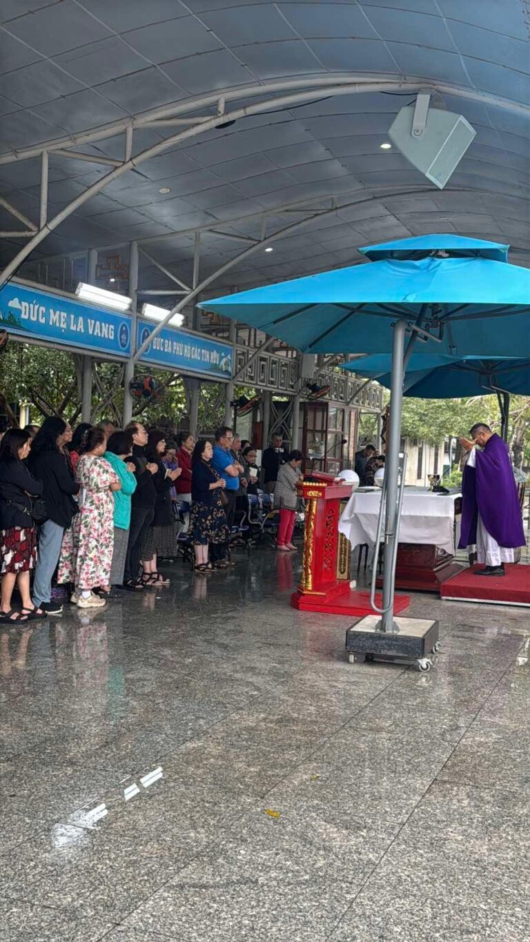 Trung Tâm Hành Hương Đức Mẹ La Vang - Hành Hương Đức Mẹ Việt Nam 2026 Alpha Travel USA