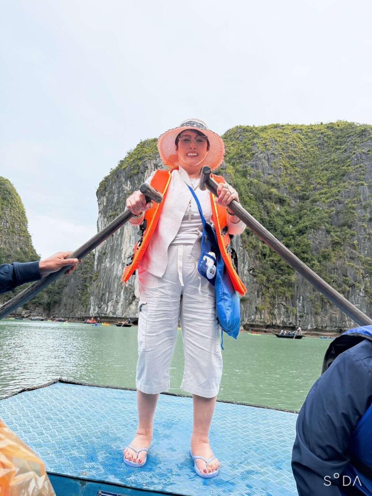 Du thuyền Vịnh Hạ Long - Hành Hương Đức Mẹ Việt Nam 2026 Alpha Travel USA